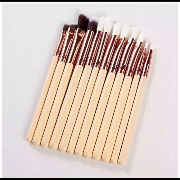 12 Pcs Makeup Brushes Set - Picture 2 of 2